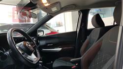 نيسان كيكس